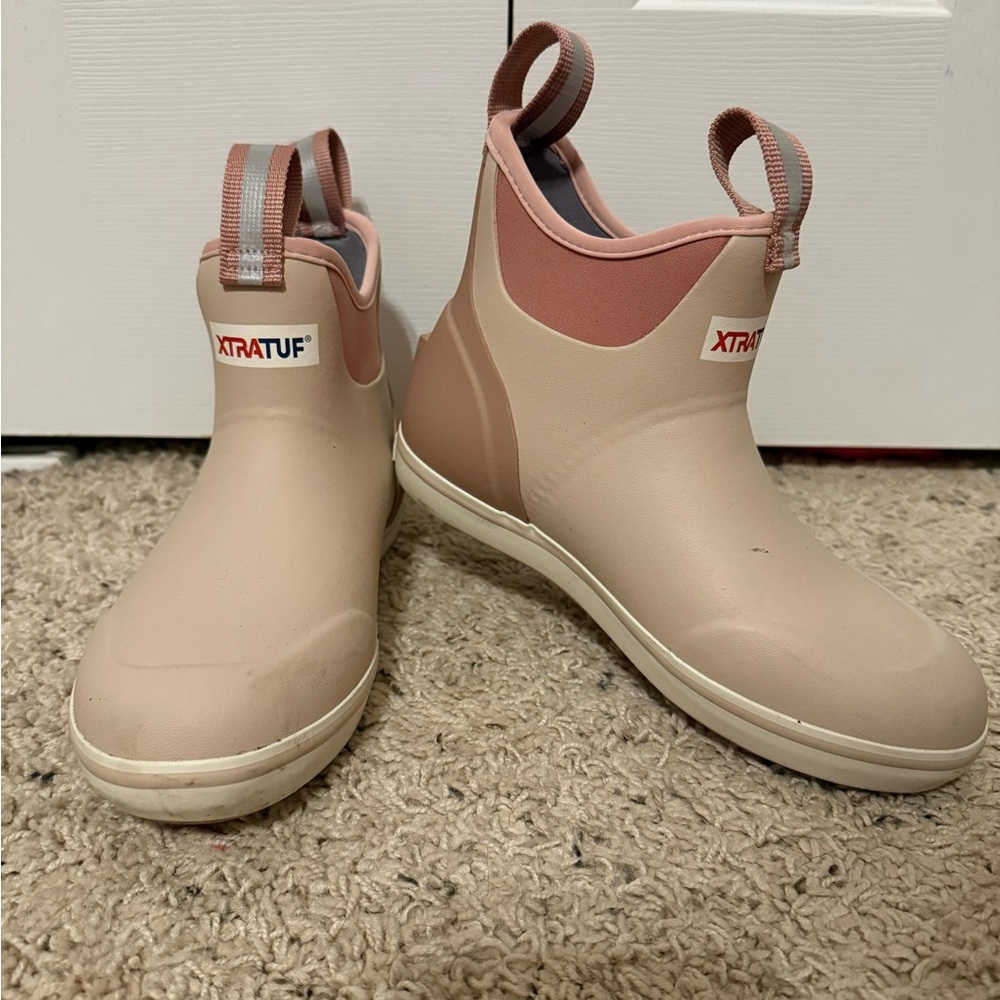 XtraTuf Womens Pink Boots